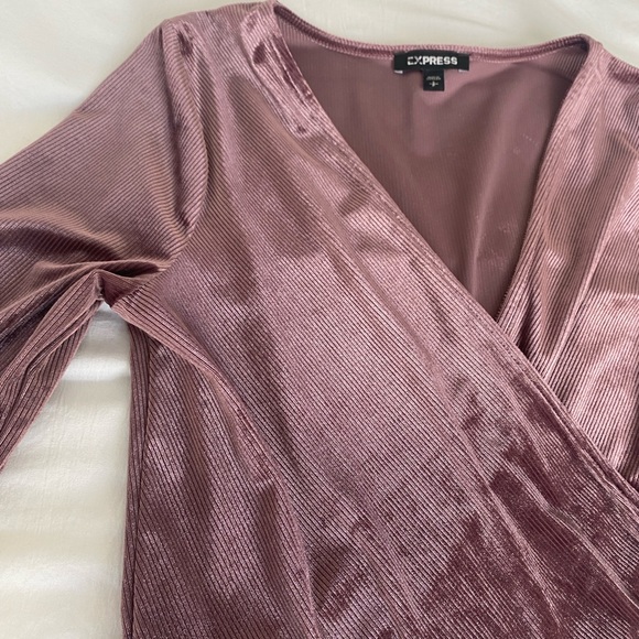 Express Dress - Picture 2 of 4